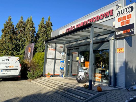 Wejście do sklepu motoryzacyjnego Auto-Parts